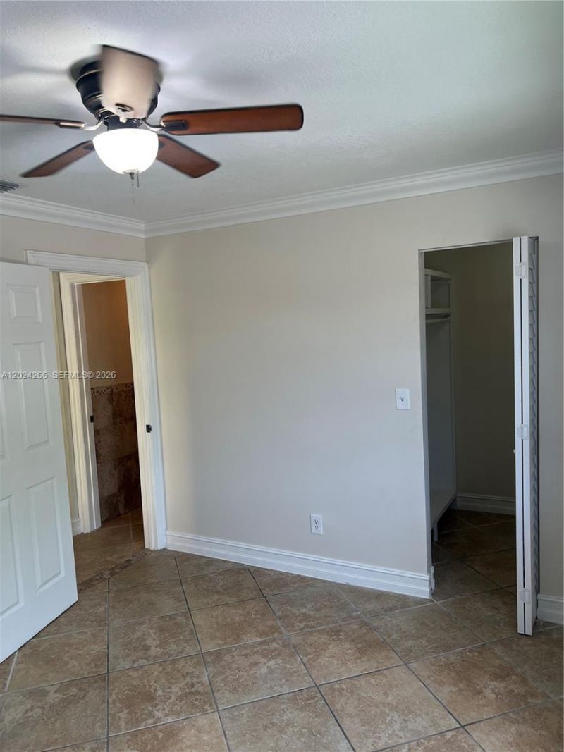 1126 NE 209th Ter , Miami, FL 33179 Photo