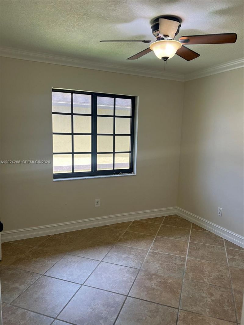 1126 NE 209th Ter , Miami, FL 33179 Photo
