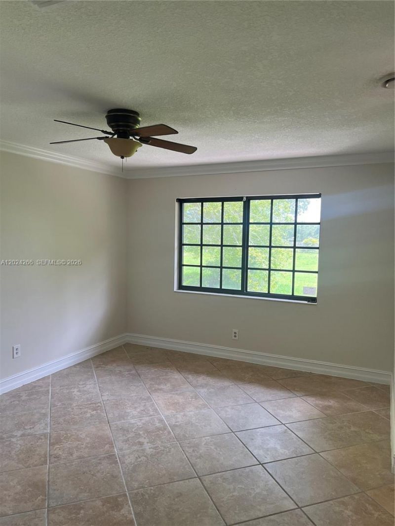 1126 NE 209th Ter , Miami, FL 33179 Photo