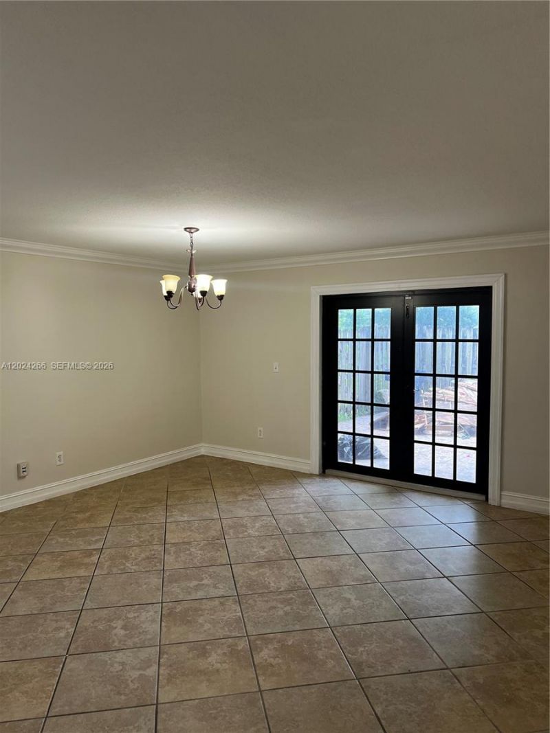 1126 NE 209th Ter , Miami, FL 33179 Photo