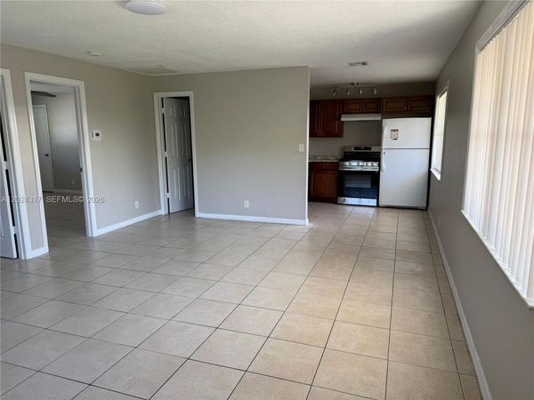588 Holly Dr, Unit B, Palm Beach Gardens, FL 33410