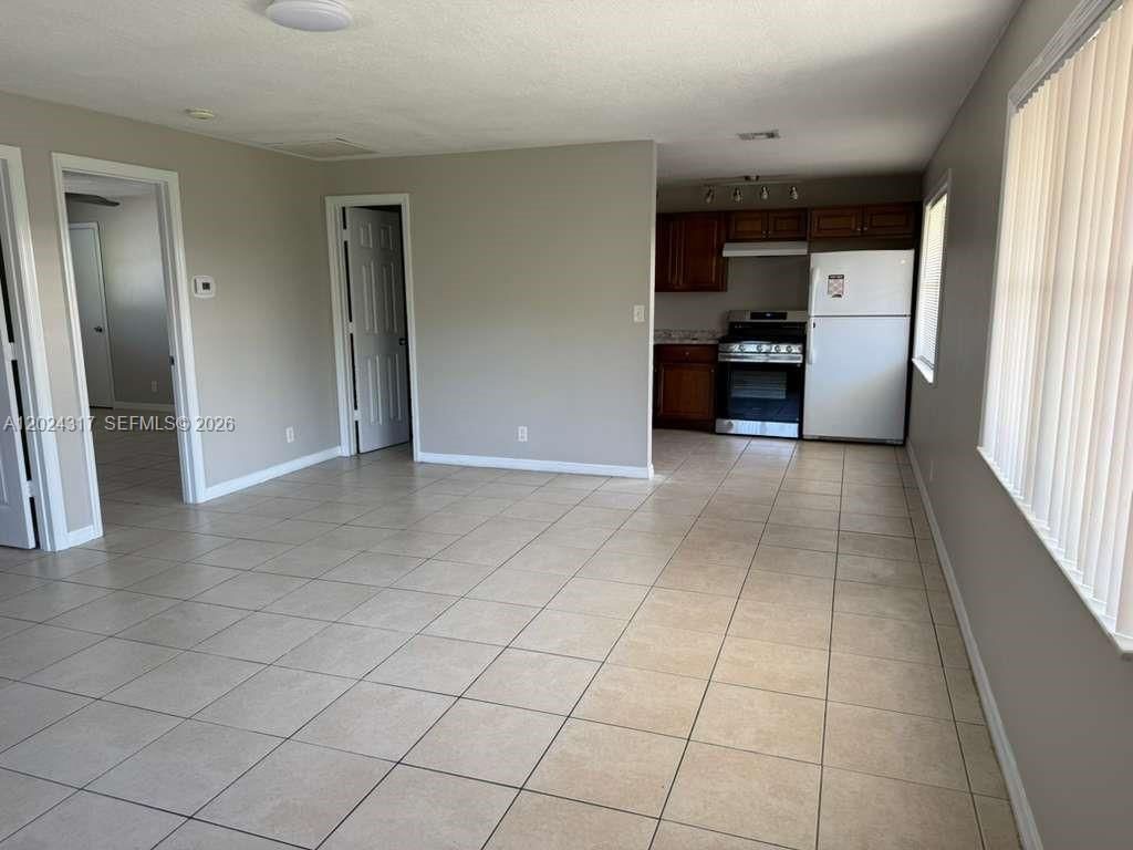588 Holly Dr, Unit B, Palm Beach Gardens, FL 33410 Photo