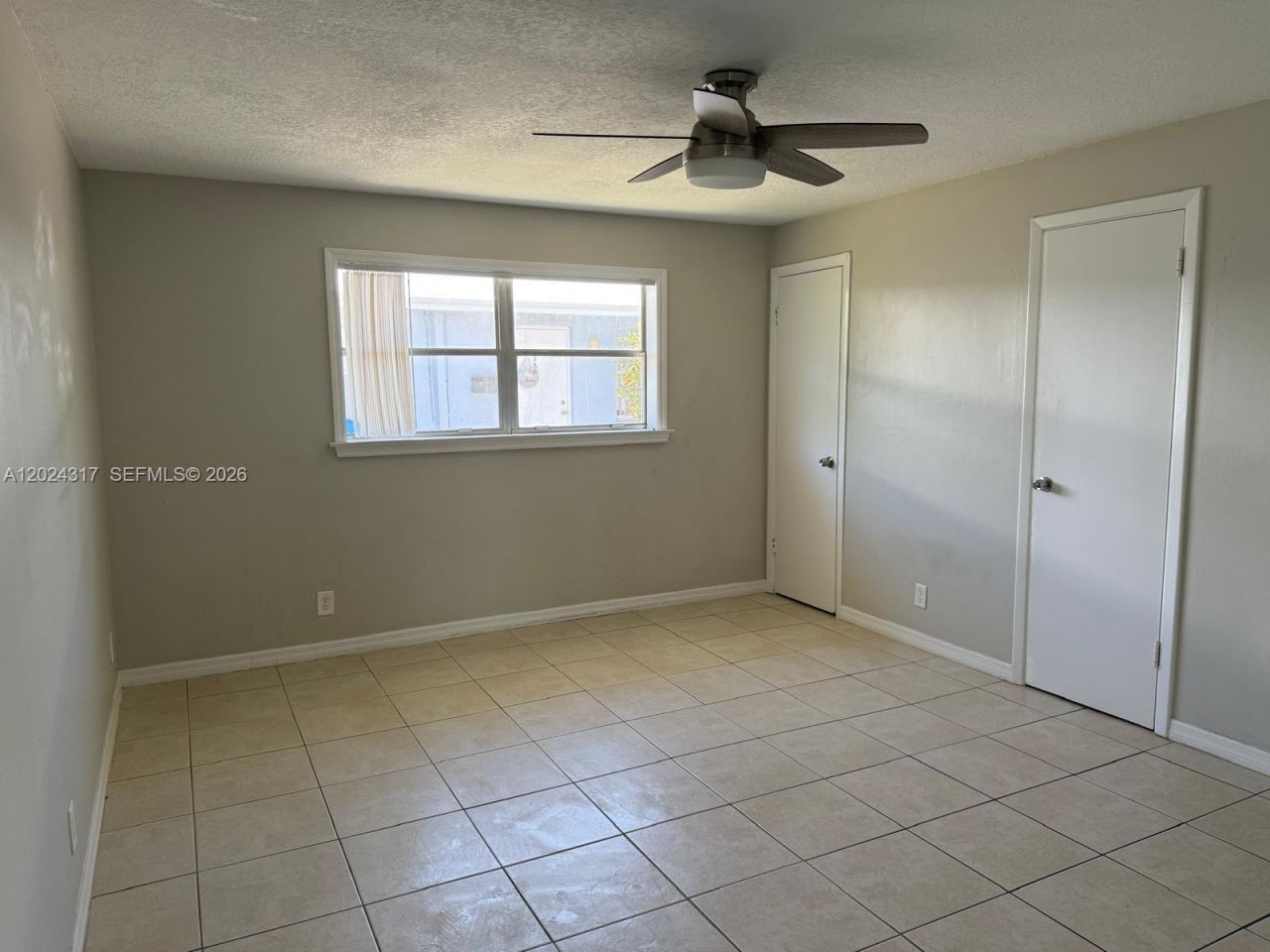 588 Holly Dr, Unit B, Palm Beach Gardens, FL 33410 Photo