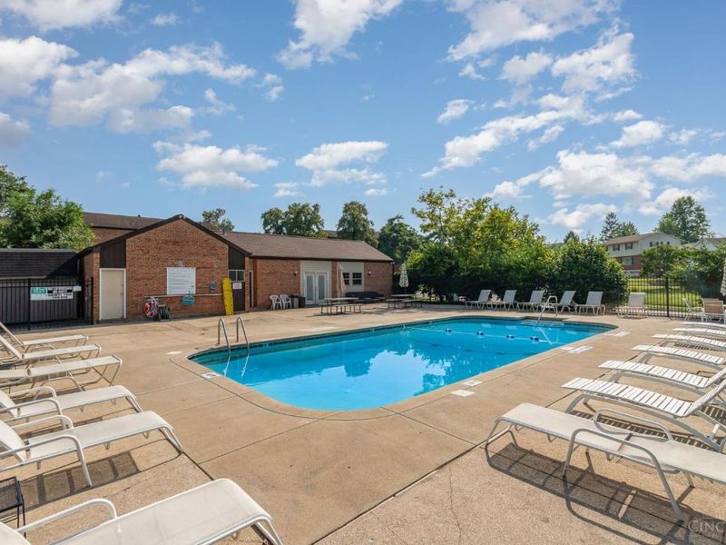 4901 Chalet Drive, Unit 308, Saint Bernard, OH 45217 Photo 16