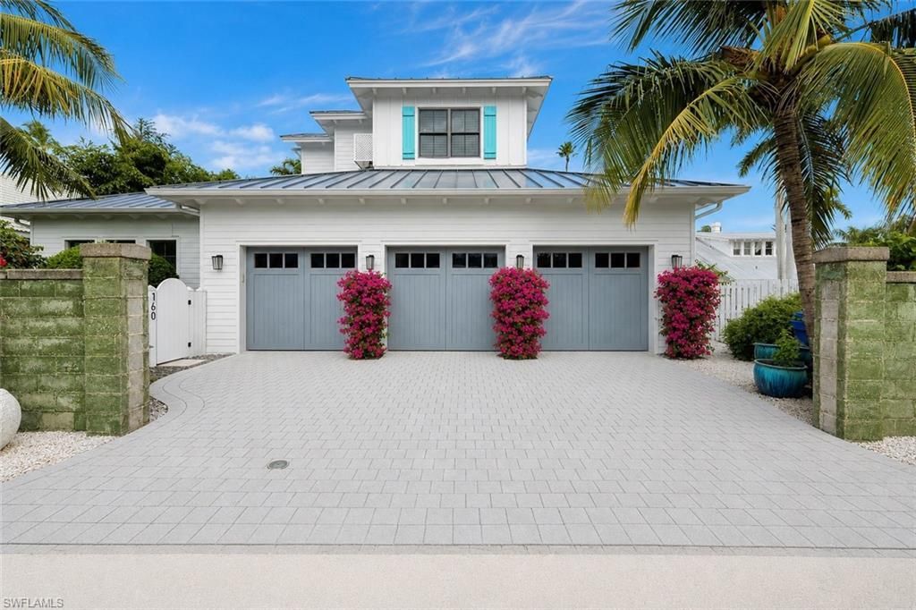 160 Broad Ave S, Naples, FL 34102 Photo