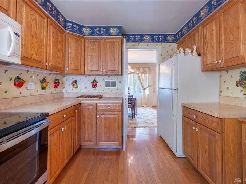 281 Sherbrooke Drive, Kettering, OH 45429 Photo 8