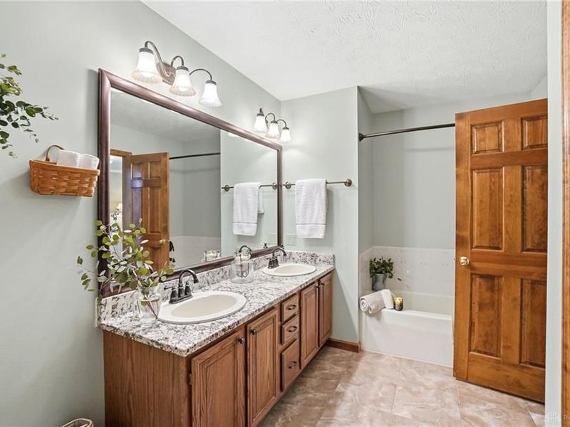 4137 Shell Avenue, Clayton, OH 45415 Photo 22