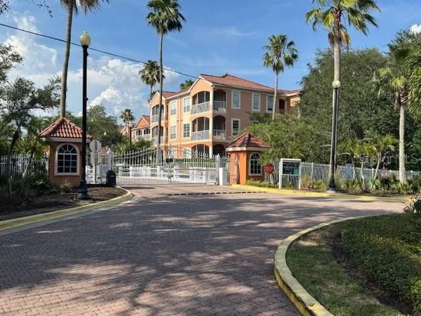 5000 CULBREATH KEY WAY , Unit 1-219, TAMPA, FL 33611