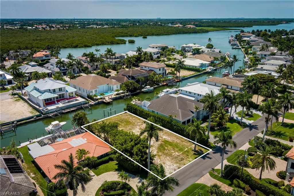 2165 Tarpon Rd , Naples, FL 34102 Photo