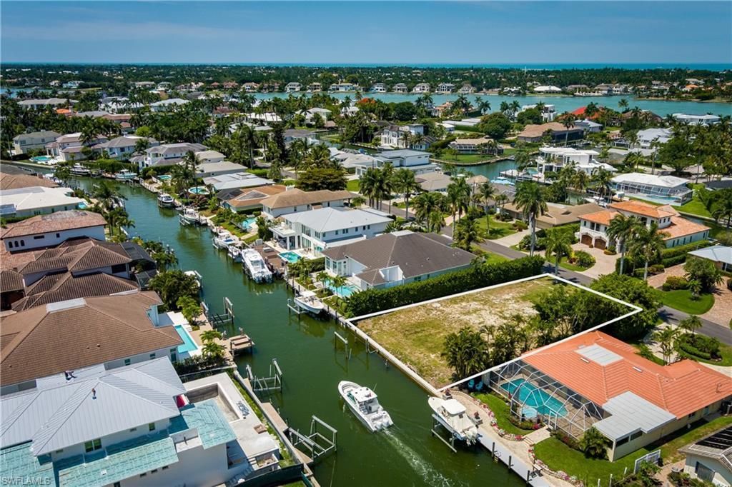2165 Tarpon Rd , Naples, FL 34102 Photo