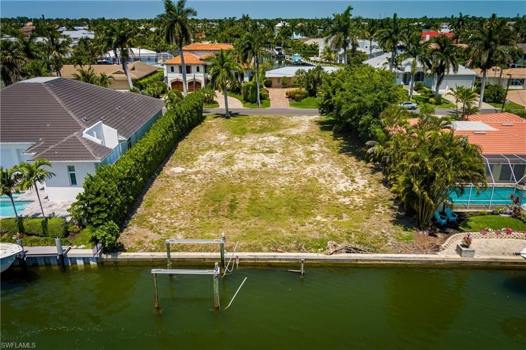 2165 Tarpon Rd , Naples, FL 34102 Photo