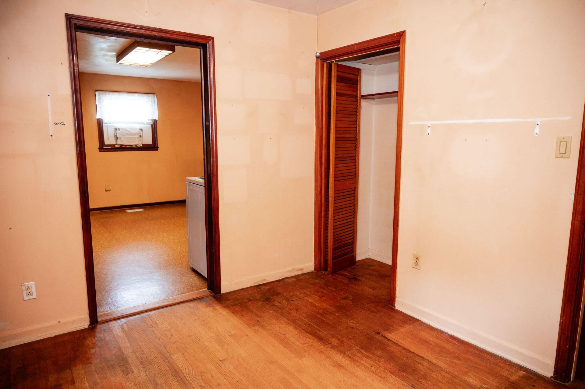 223 Farm Road Photo 13