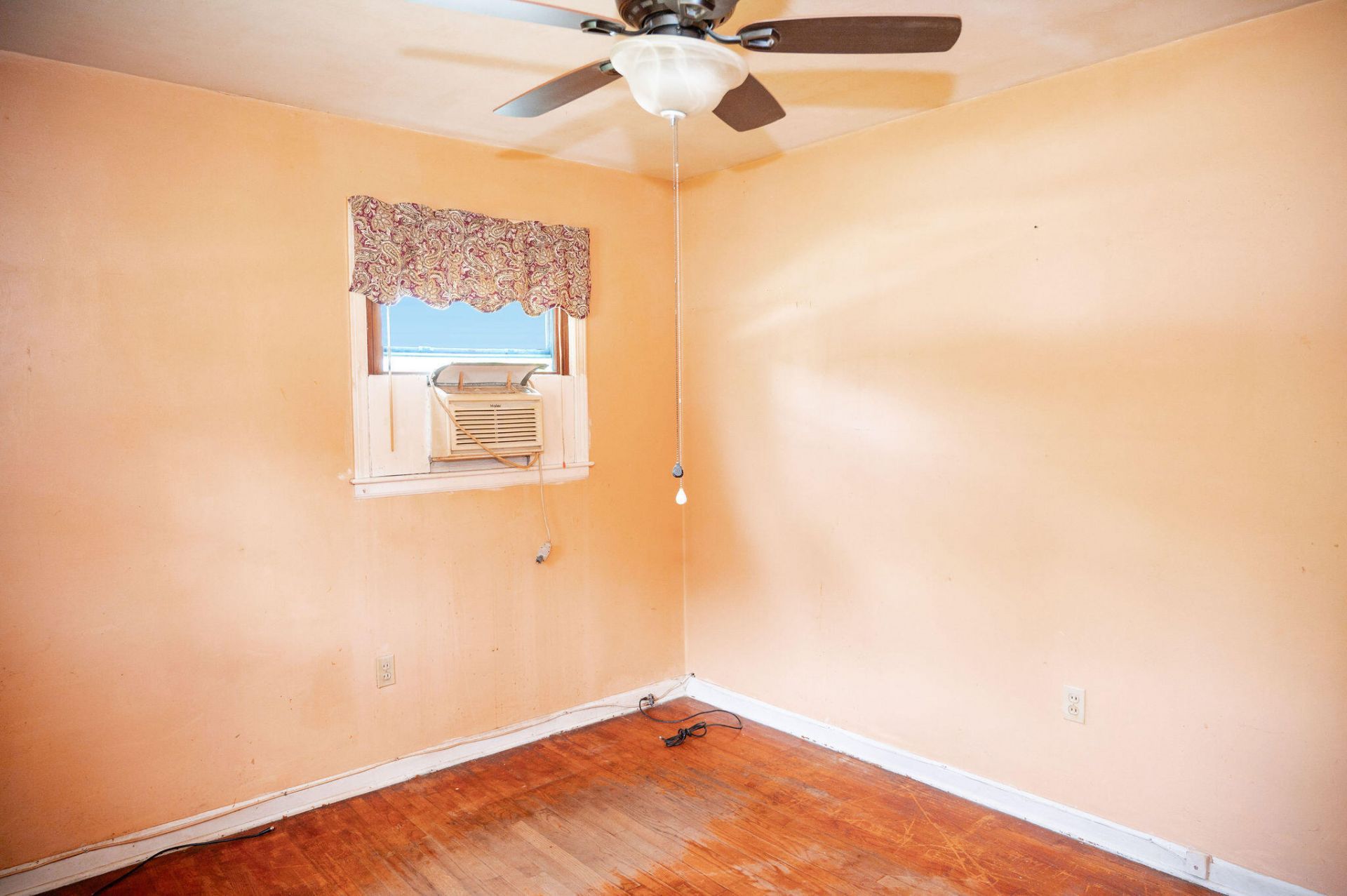 223 Farm Road Photo 16