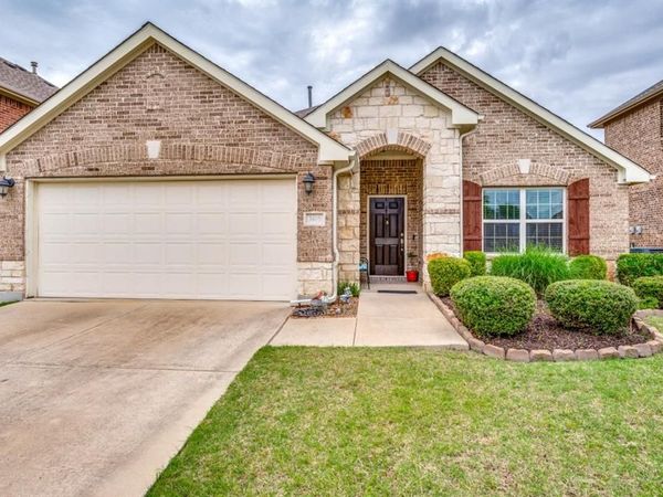 3405 Canyon Lake Drive, Little Elm, TX 75068