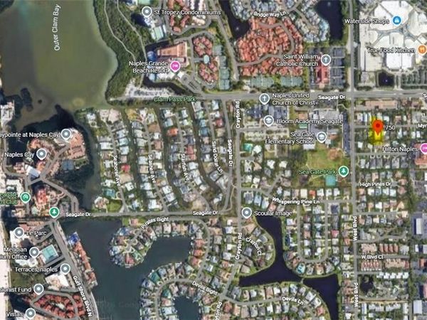 750 Myrtle TER , NAPLES, FL 34103