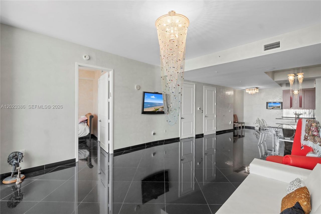 18101 Collins Ave , Unit 1502, Sunny Isles Beach, FL 33160 Photo