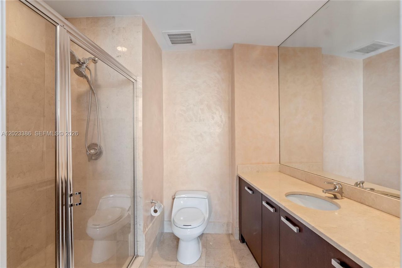 18101 Collins Ave , Unit 1502, Sunny Isles Beach, FL 33160 Photo