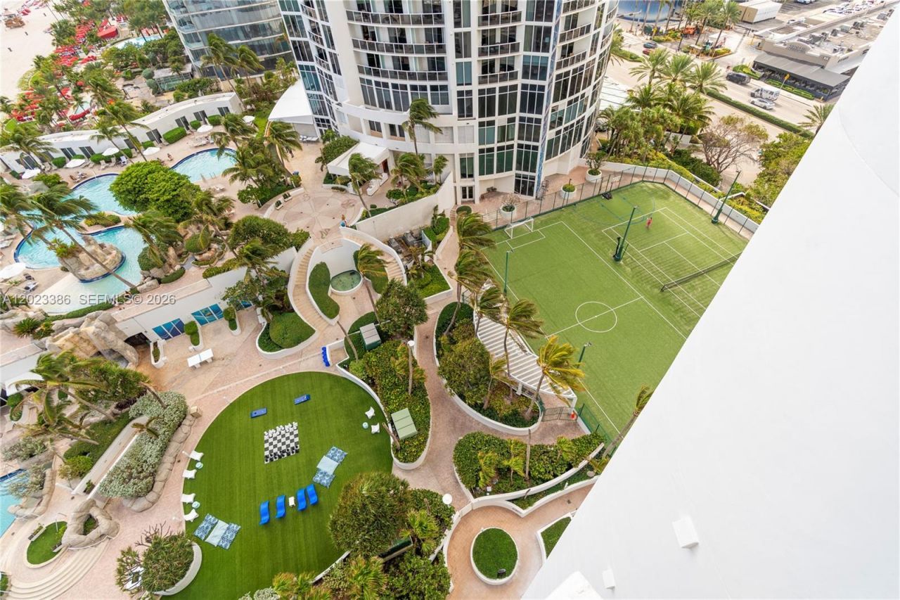 18101 Collins Ave , Unit 1502, Sunny Isles Beach, FL 33160 Photo