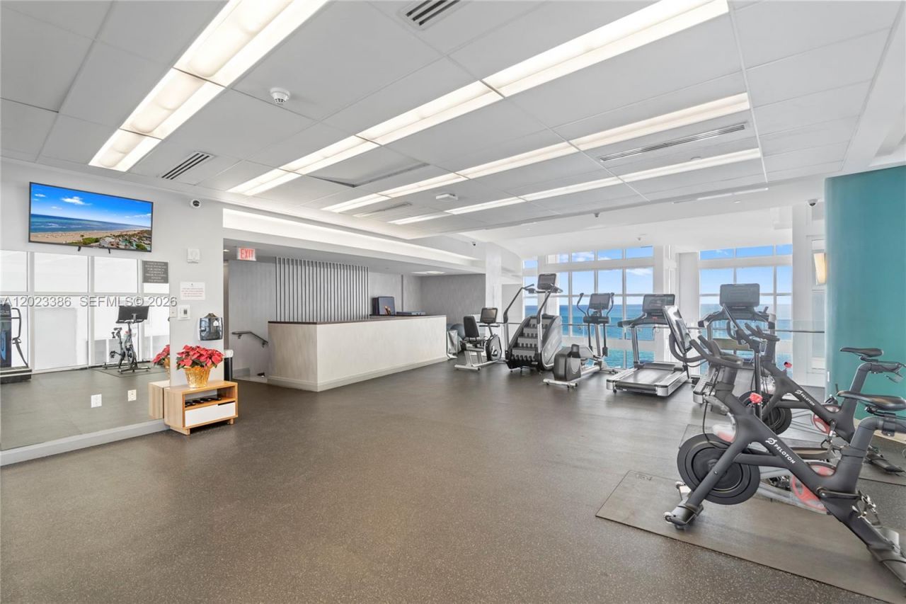 18101 Collins Ave , Unit 1502, Sunny Isles Beach, FL 33160 Photo