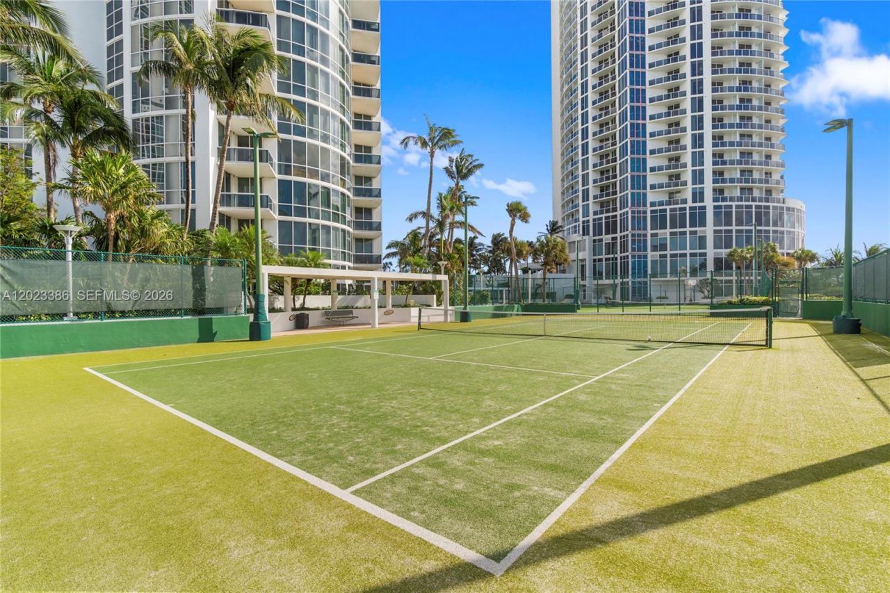 18101 Collins Ave , Unit 1502, Sunny Isles Beach, FL 33160 Photo