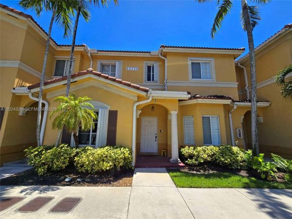 10778 NW 84th St , Unit 4-27, Doral, FL 33178