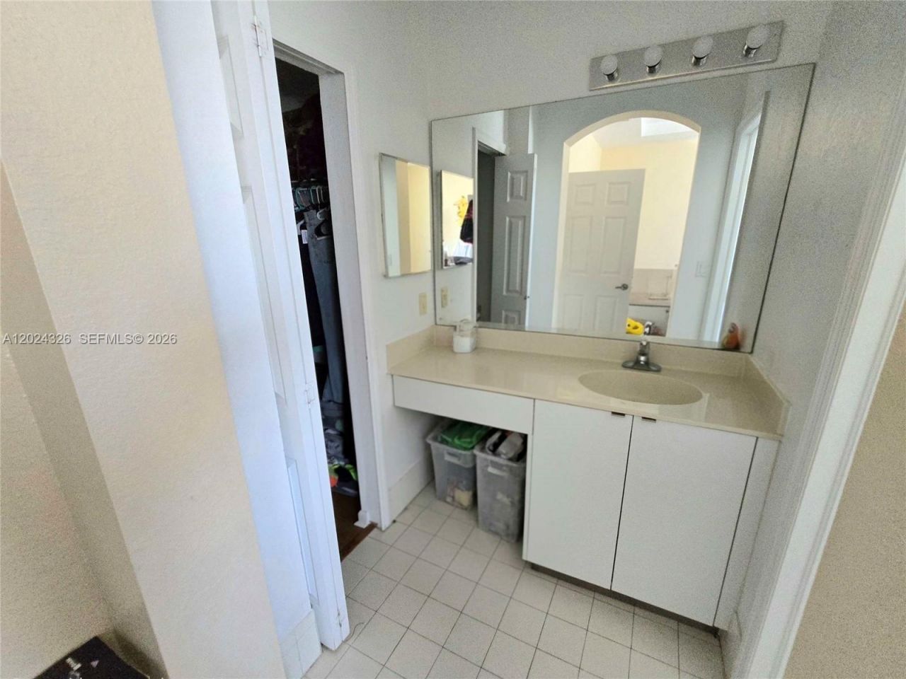 10778 NW 84th St , Unit 4-27, Doral, FL 33178 Photo