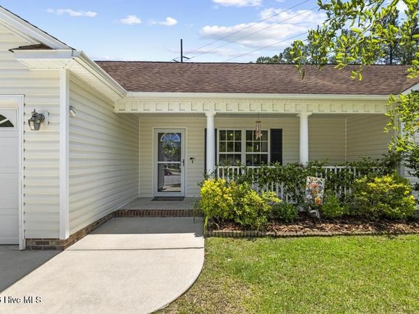 3613 Delesa Court , New Bern, NC 28560