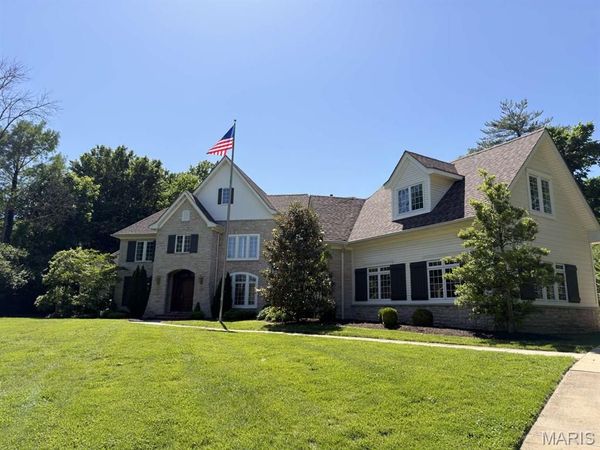 2457 Town and Country Lane , Town and Country, MO 63131