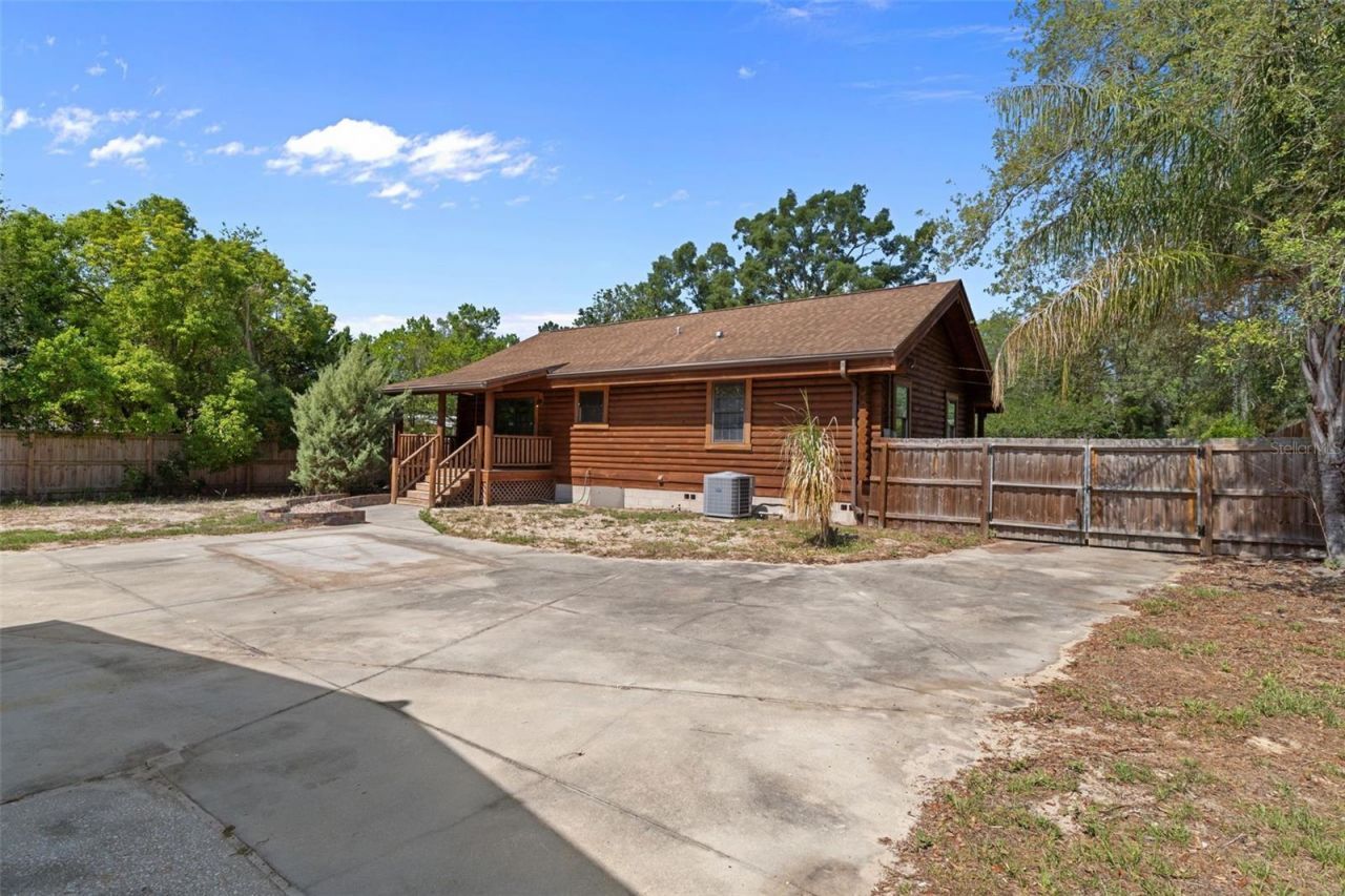 3394 Memory Lane, Spring Hill, FL 34606 Photo