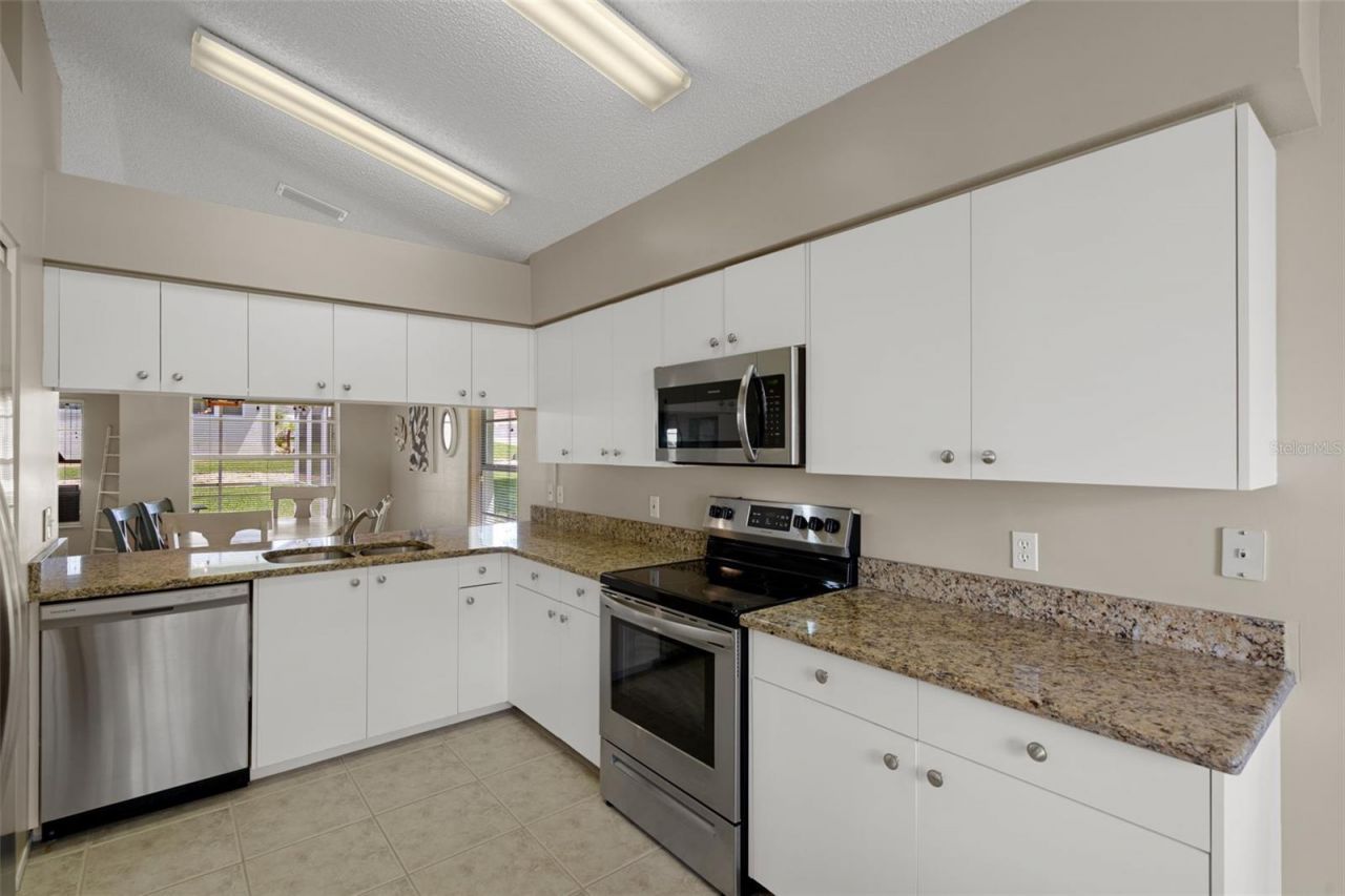 7483 Bridgewater Lane, Spring Hill, FL 34606 Photo