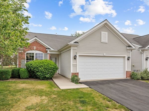 12452 Wedgemere Drive , Huntley, IL 60142