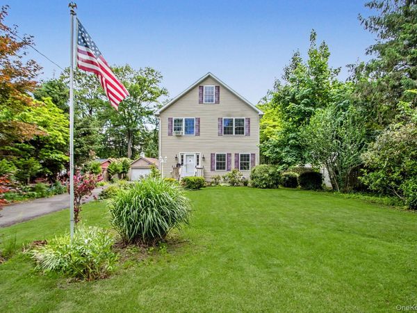 12 Lake Drive, New City, NY 10956