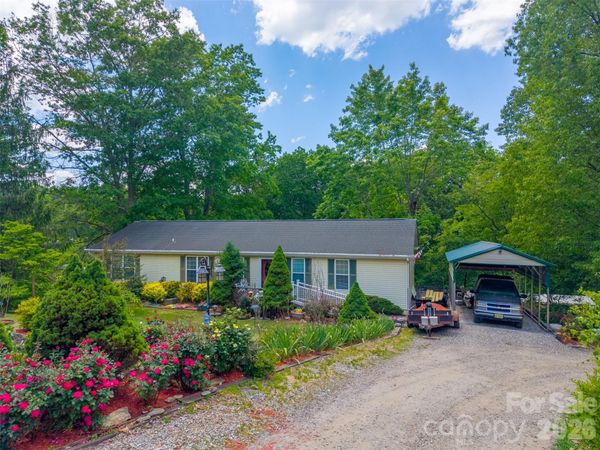 90, 60 & 132 Hennessee Street , Clyde, NC 28721