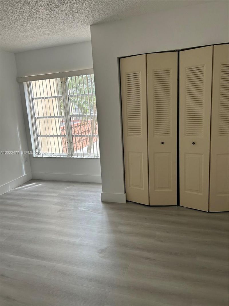 4154 Inverrary Dr , Unit 205, Lauderhill, FL 33319 Photo