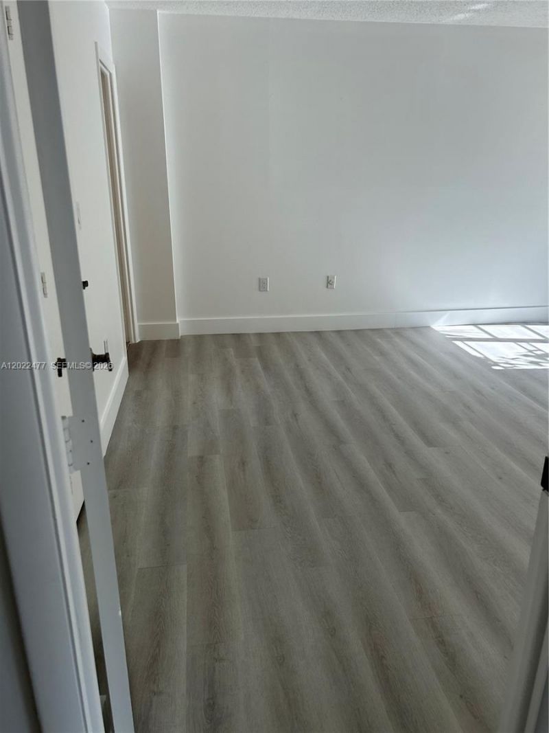 4154 Inverrary Dr , Unit 205, Lauderhill, FL 33319 Photo
