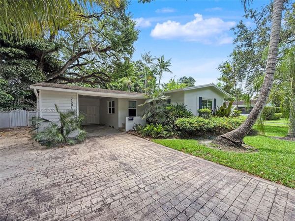7601 SW 64th Ct , South Miami, FL 33143