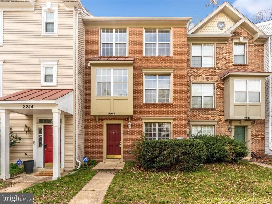 2242 Commissary Circle, Odenton, MD 21113 Main Photo