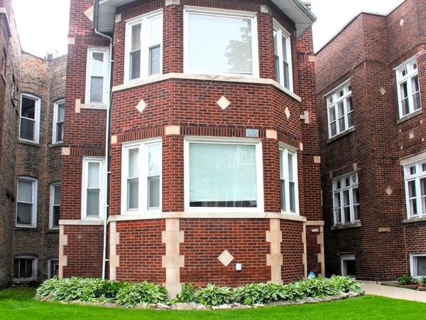 7813 S East End Avenue , Chicago, IL 60649