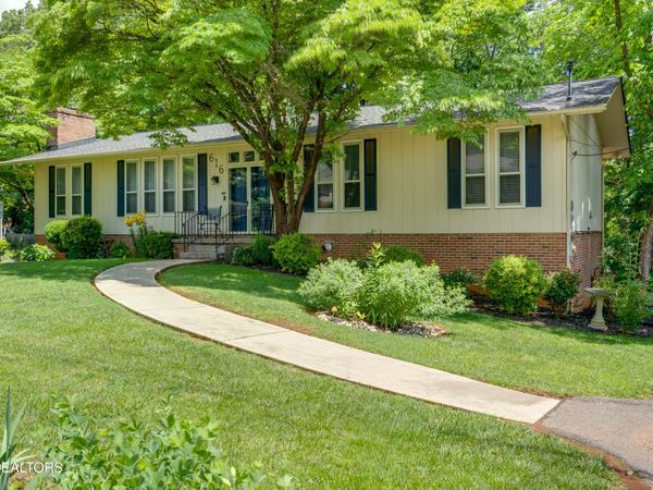 616 Sunnydale Rd, Knoxville, TN 37923