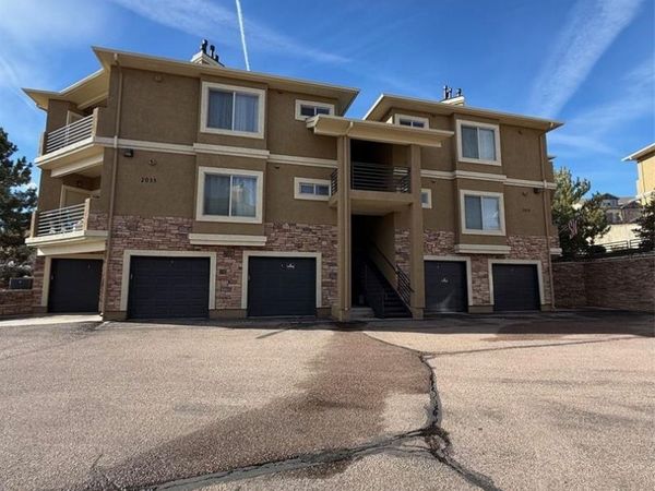 2055 Montura View, Unit 204, Colorado Springs, CO 80919