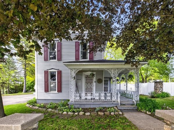 4742 2nd Street, Columbiaville Vlg, MI 48421