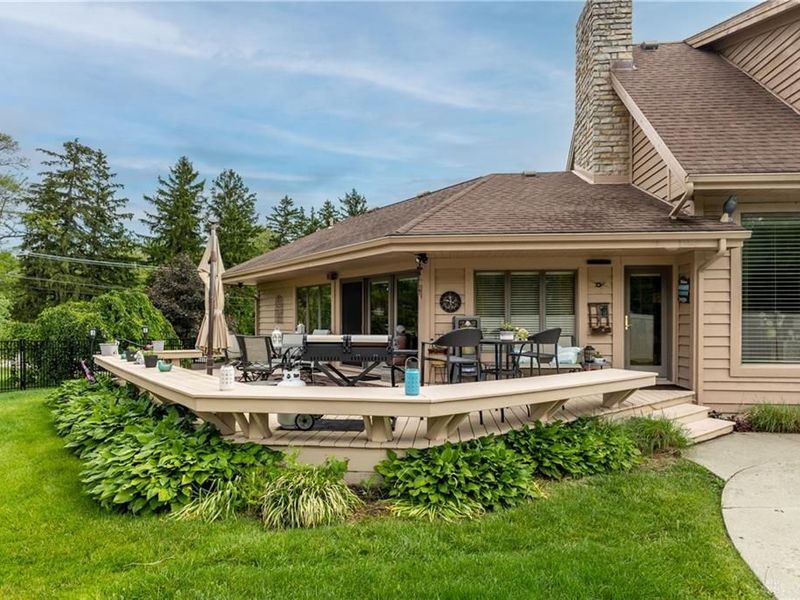 1000 Echo Lake Drive, Piqua, OH 45356 Photo 12