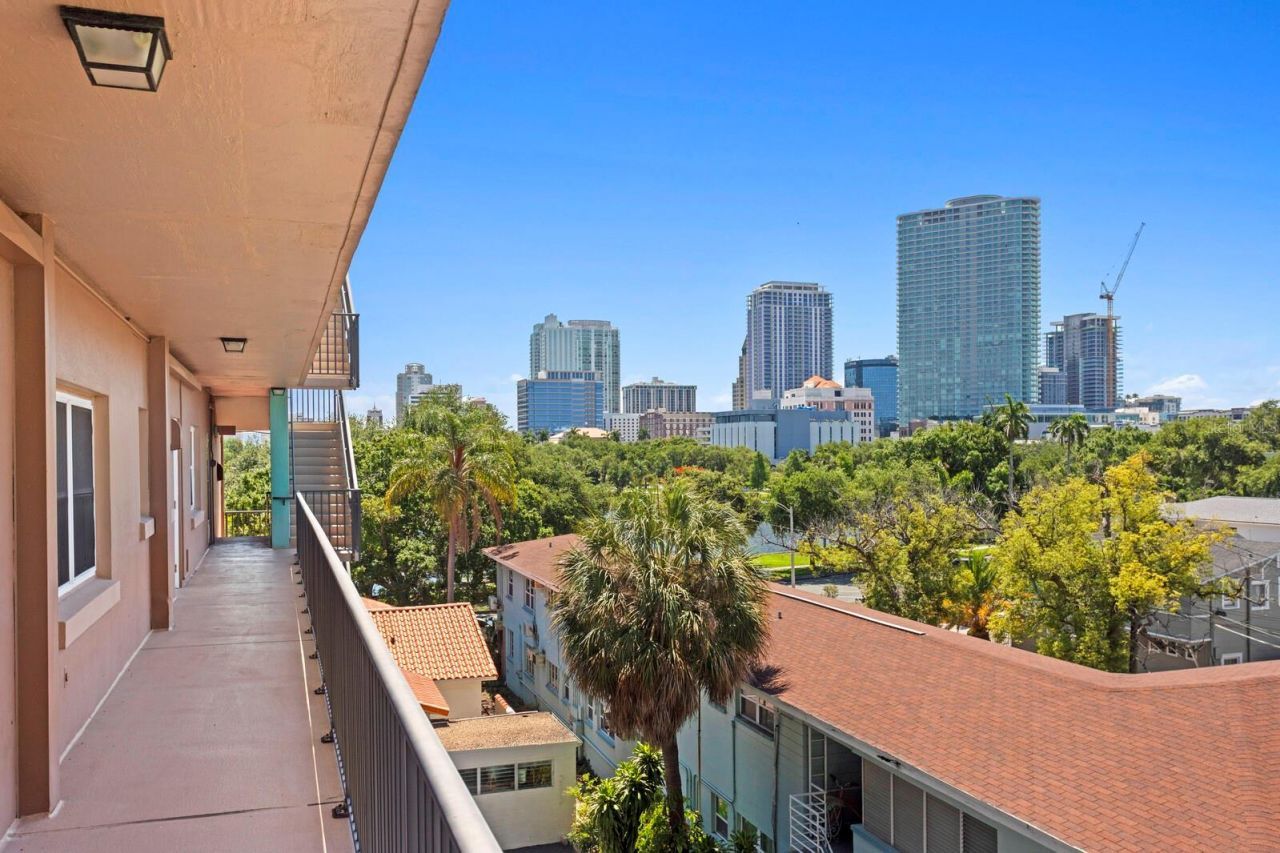 750 Burlington Avenue N, Unit 3C, Saint Petersburg, FL 33701 Photo
