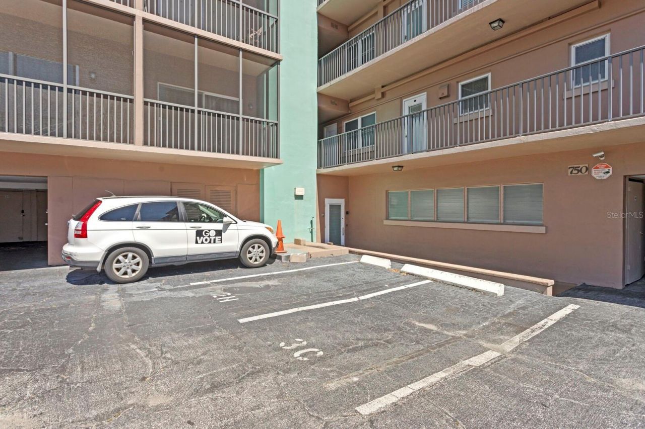 750 Burlington Avenue N, Unit 3C, Saint Petersburg, FL 33701 Photo