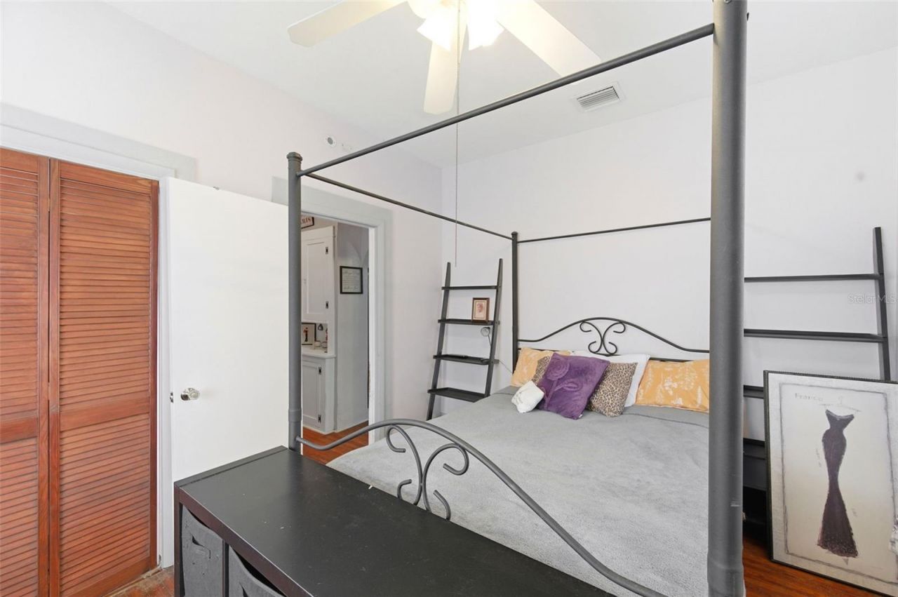 4263 5th Avenue N, Saint Petersburg, FL 33713 Photo
