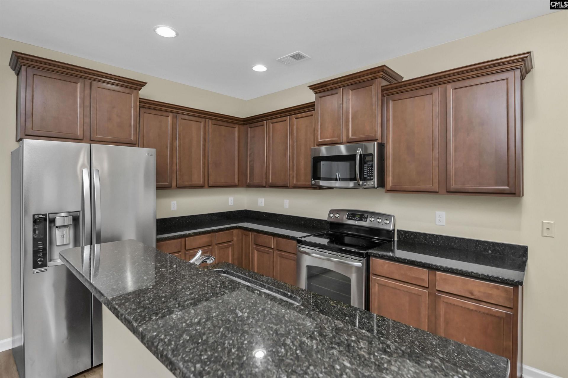 421 Laurel Leaf Drive  Photo 7