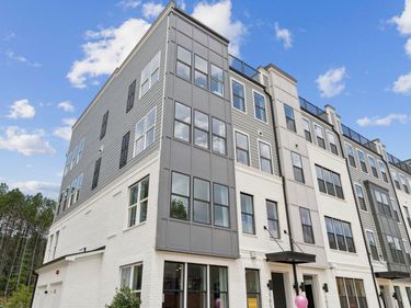 10520 Bailey Branch Drive, Unit 201, Raleigh, NC 27614
