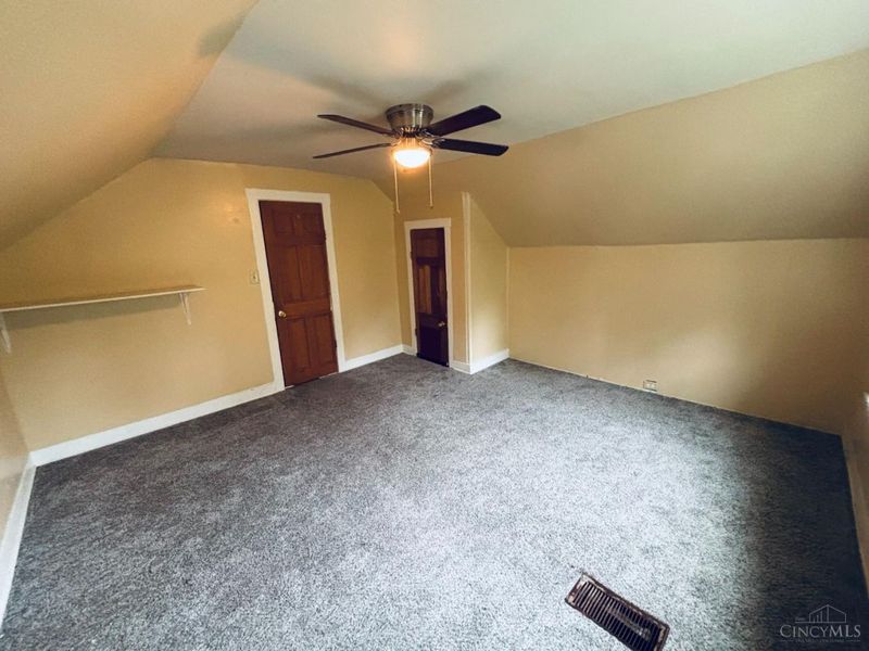 1831 W North Bend Road, Cincinnati, OH 45224 Photo 18