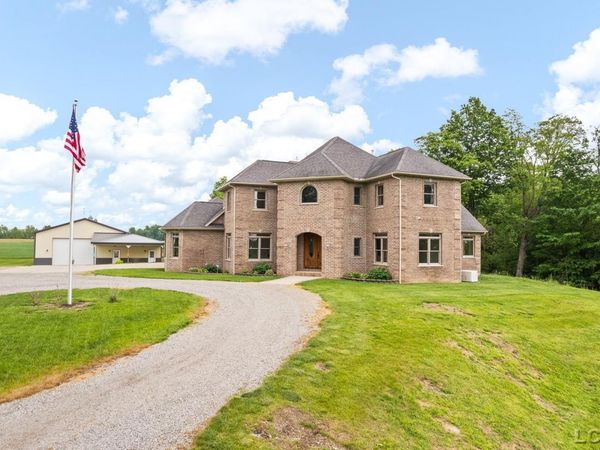 5397 Elm , Hudson, MI 49247