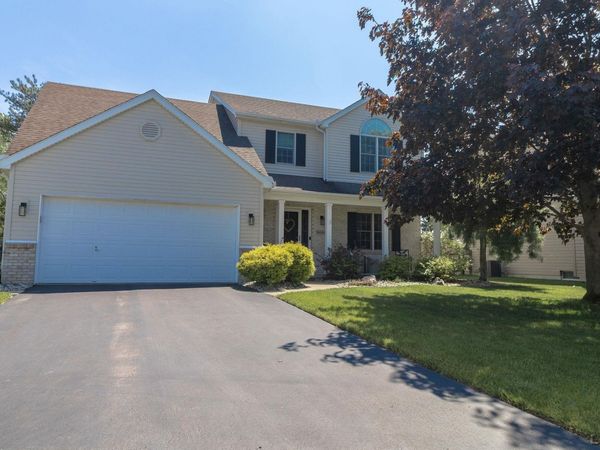 9068 Village Meadows , Temperance, MI 48182